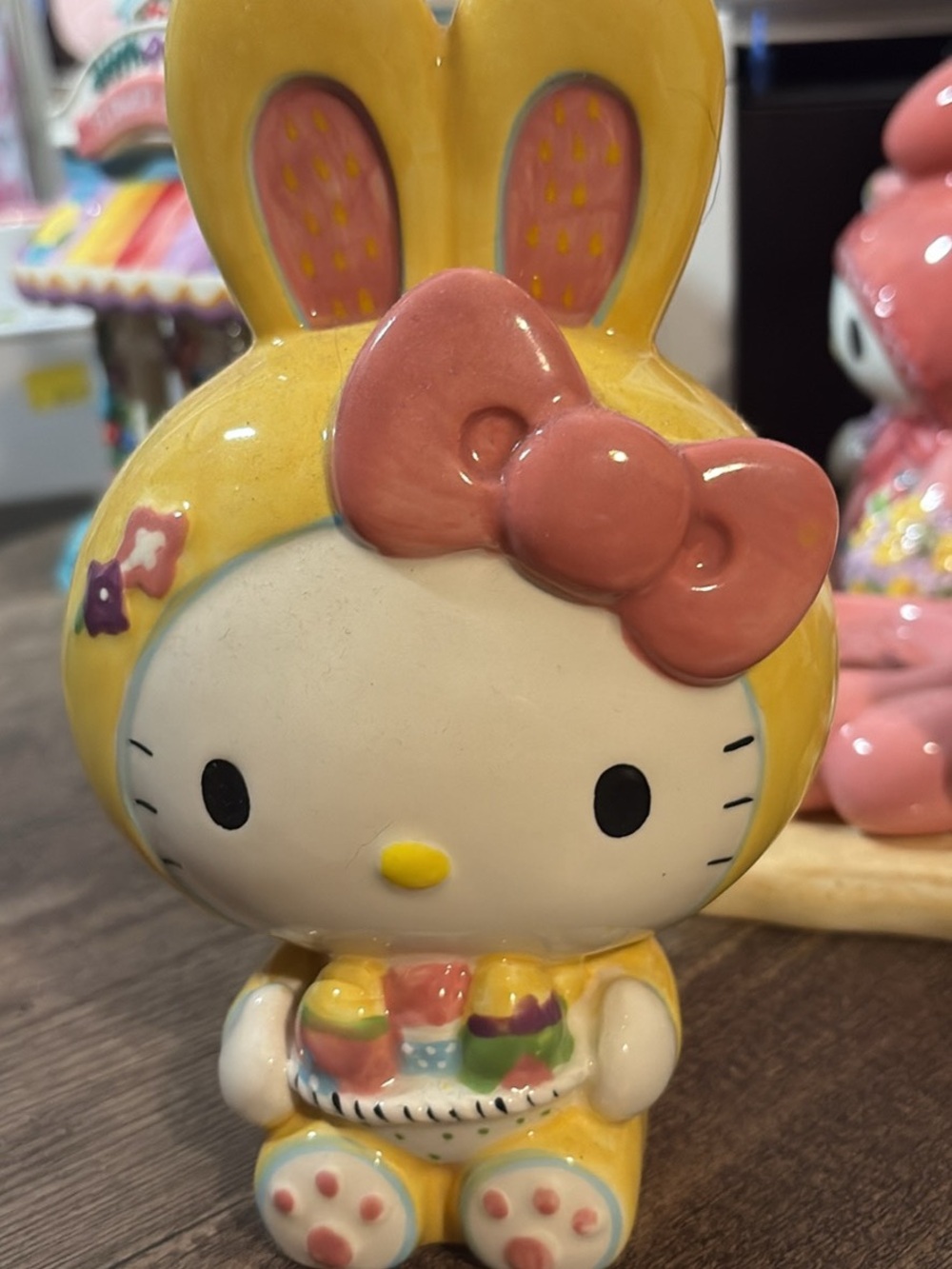 Hello kitty bunny ceramic